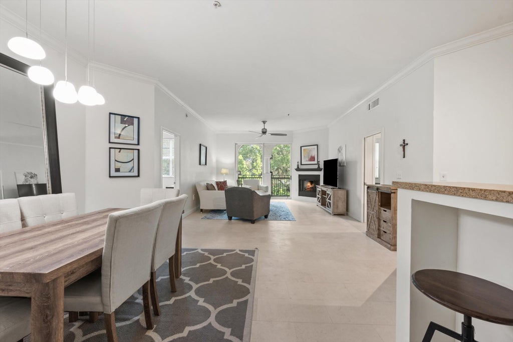 11780 Saint Andrews Place #303, Wellington