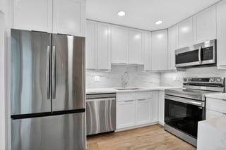 Photo of Listing #RX-11136015