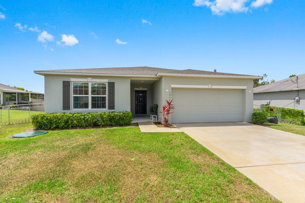 1514 Sw Kosnar Av, Port Saint Lucie