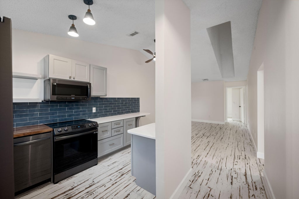 5214 Stacy Street #21, West Palm Beach
