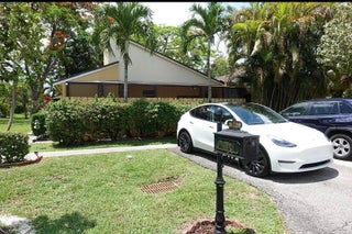 Photo of Listing #RX-11136339