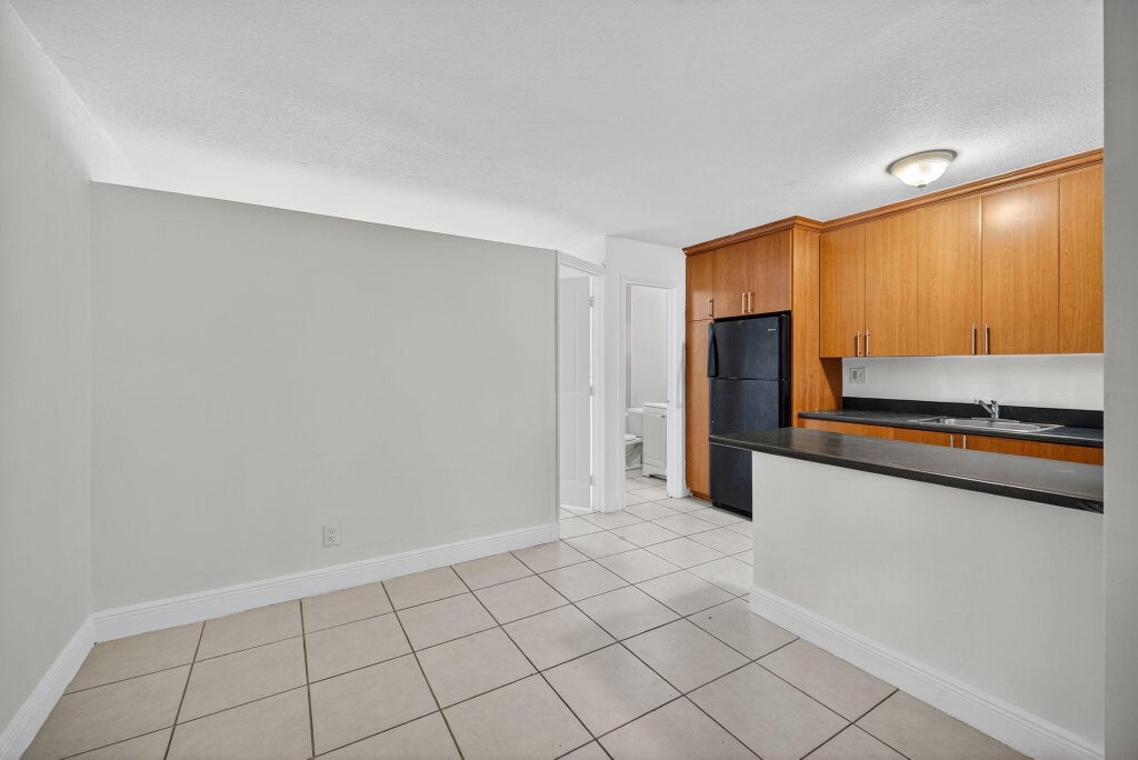 4051 N Dixie Hwy #22, Oakland Park