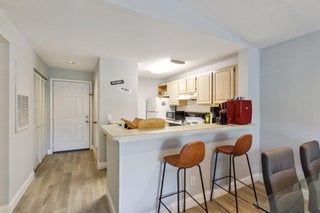 Photo of Listing #RX-11136441