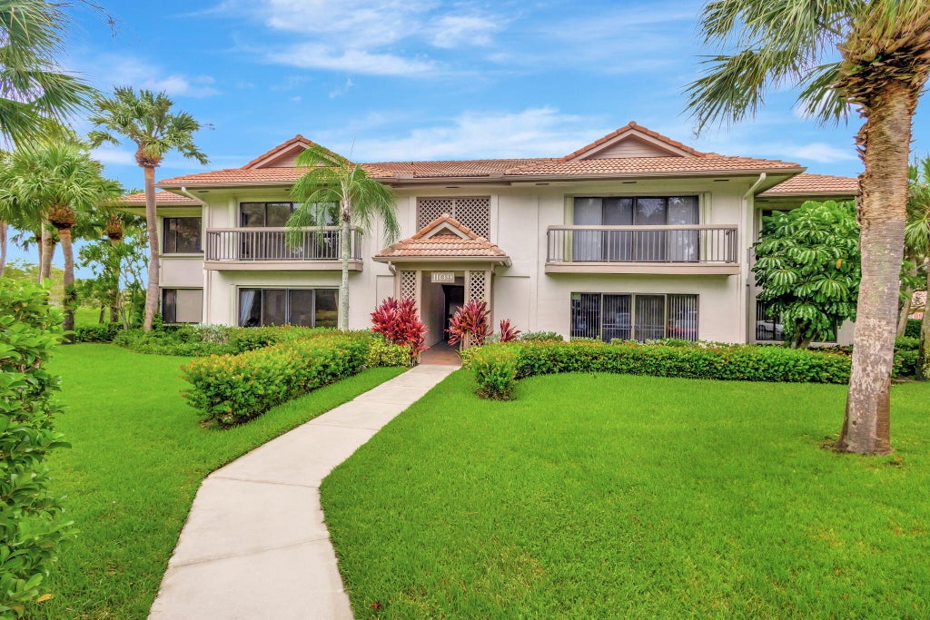 1109 Duncan Circle #201, Palm Beach Gardens