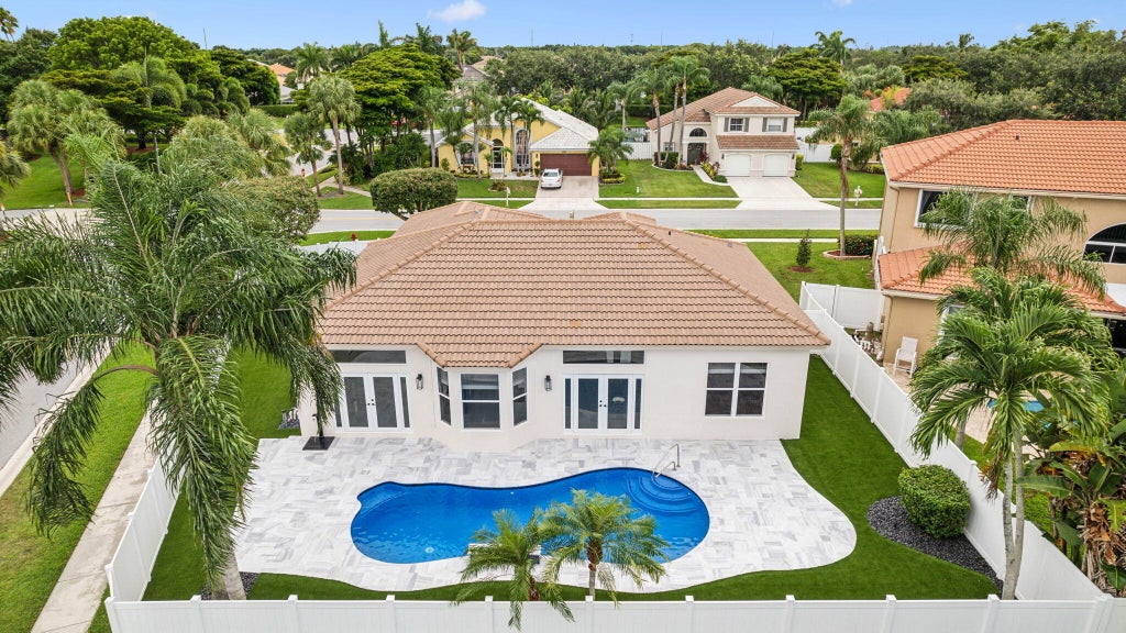 6009 Royal Birkdale Dr, Lake Worth
