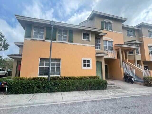 1734 Ne 6th Street #1302, Boynton Beach
