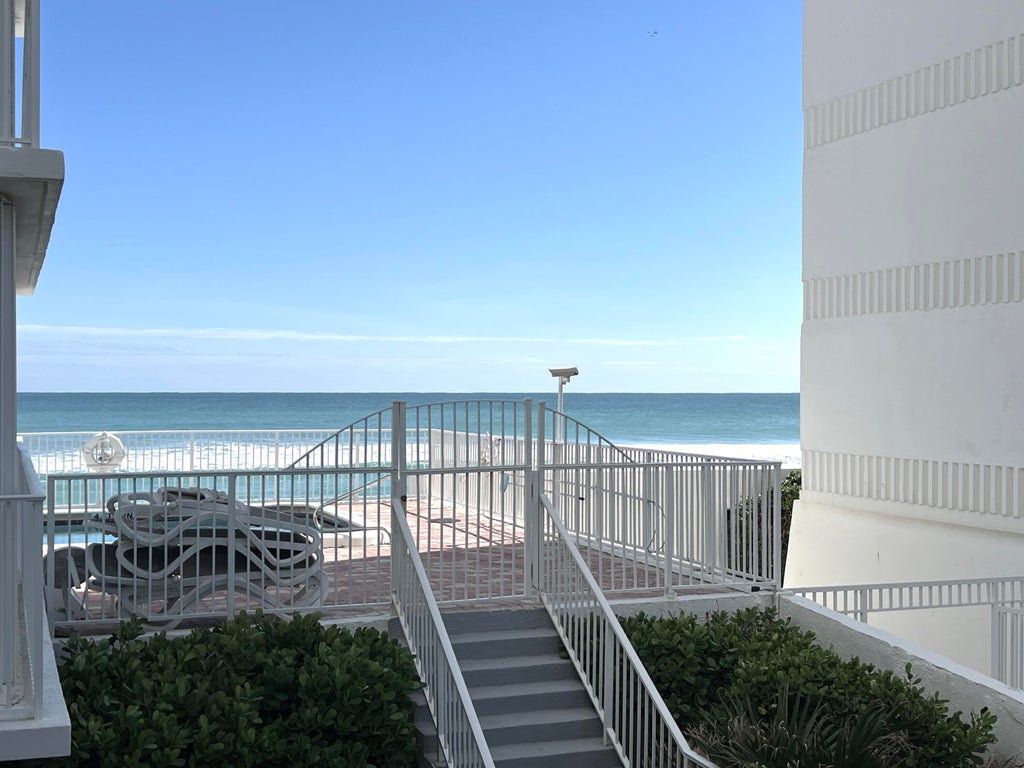 3580 S Ocean Boulevard #2d, South Palm Beach
