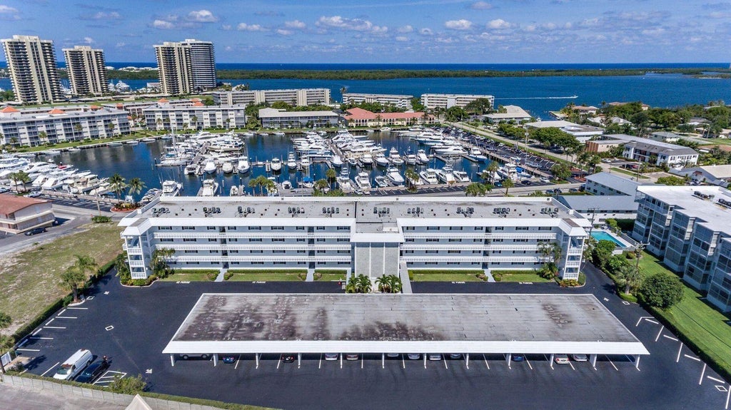 907 Marina Drive #402, North Palm Beach