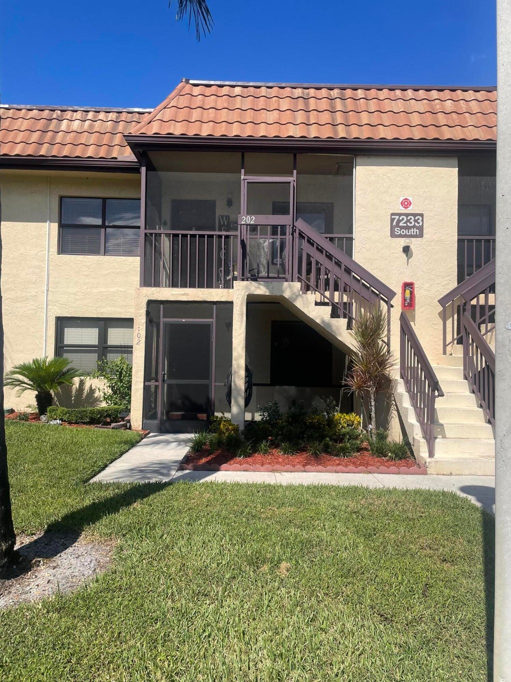 7233 Golf Colony Court E #102, Lake Worth