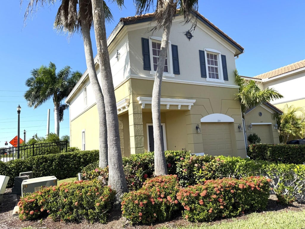 1153 Normandie Way, Vero Beach