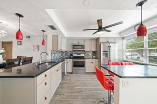 Photo of Listing #RX-11138285