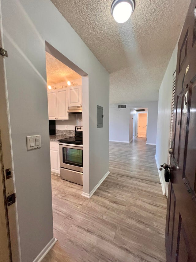 Photo of Listing #RX-11139946