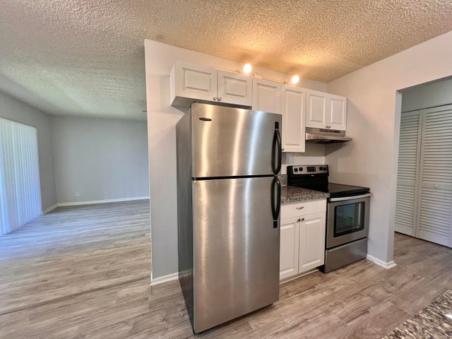 Photo of Listing #RX-11139946