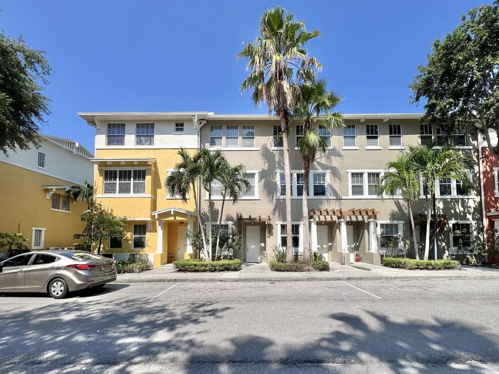 840 Marina Del Ray Lane #2, West Palm Beach