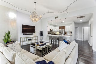 Photo of Listing #RX-11140170