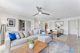 Photo of Listing #RX-11140408