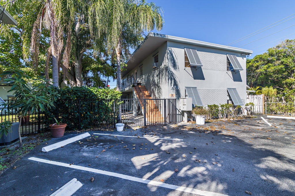 4205 N Flagler Drive #2, West Palm Beach