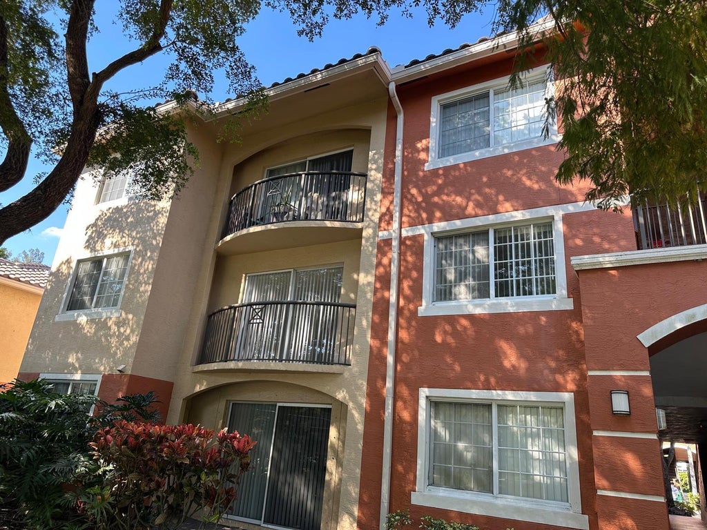 4179 N Haverhill Road #609, West Palm Beach