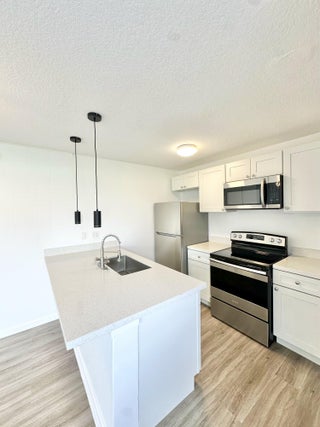 Photo of Listing #RX-11141665