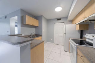 Photo of Listing #RX-11141736