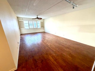 Photo of Listing #RX-11141993