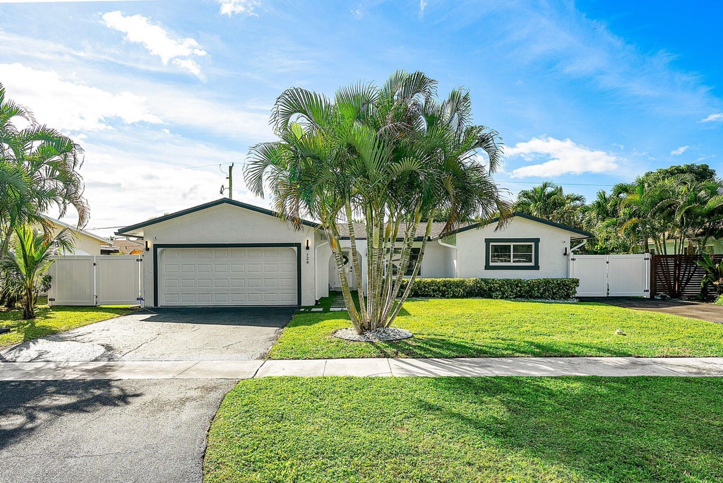 124 Oregon Lane, Boca Raton