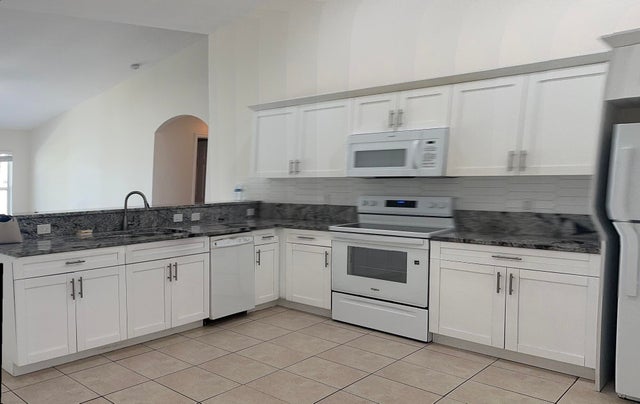 Photo of Listing #RX-11142687