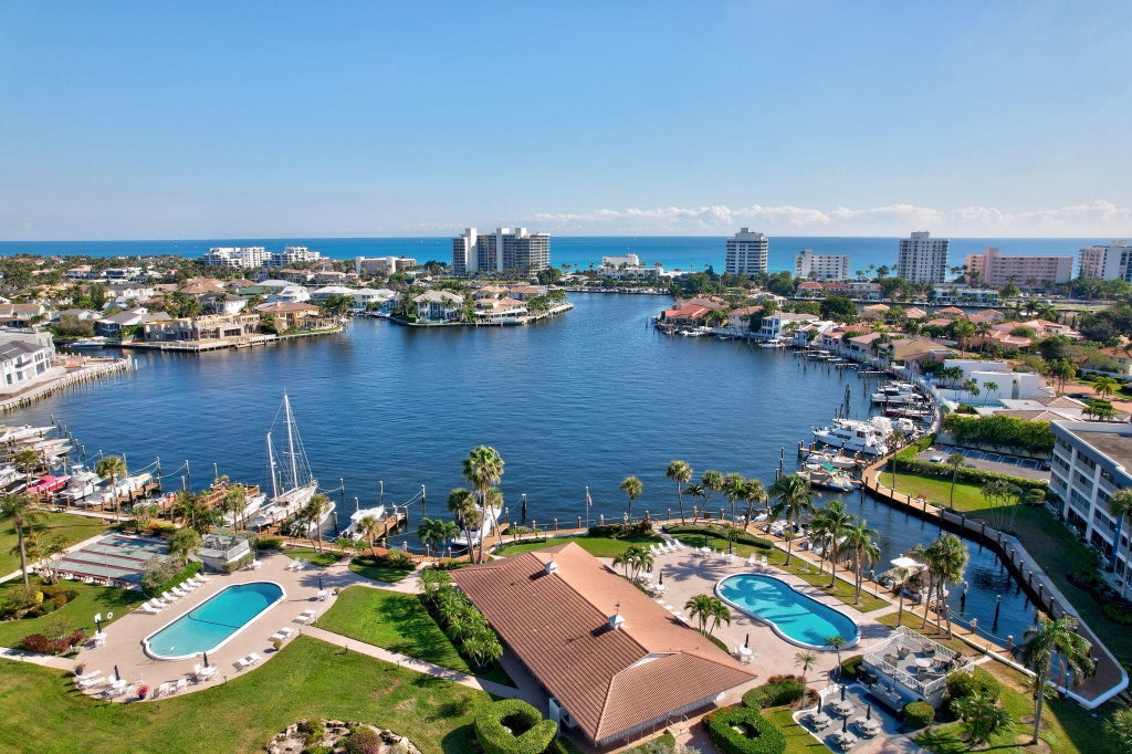 100 Pelican Pointe Dr #101, Delray Beach
