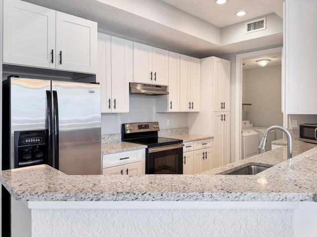 Photo of Listing #RX-11146152