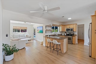 Photo of Listing #RX-11146197