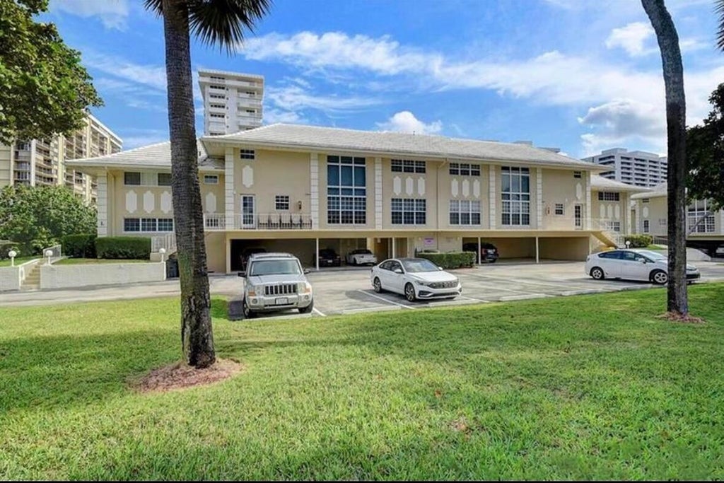 1299 S Ocean Blvd #l5, Boca Raton