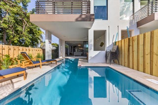 Photo of Listing #RX-11146795