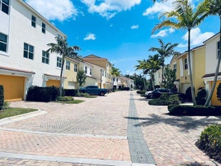 Photo of Listing #RX-11146939