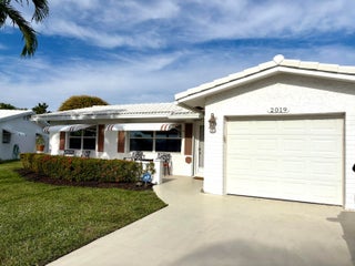 Photo of Listing #RX-11147064