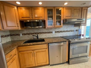 Photo of Listing #RX-11147899