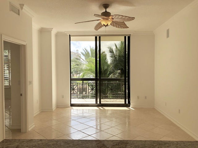 801 S Olive Av #921, West Palm Beach