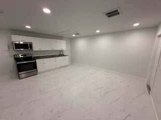 Photo of Listing #RX-11148066