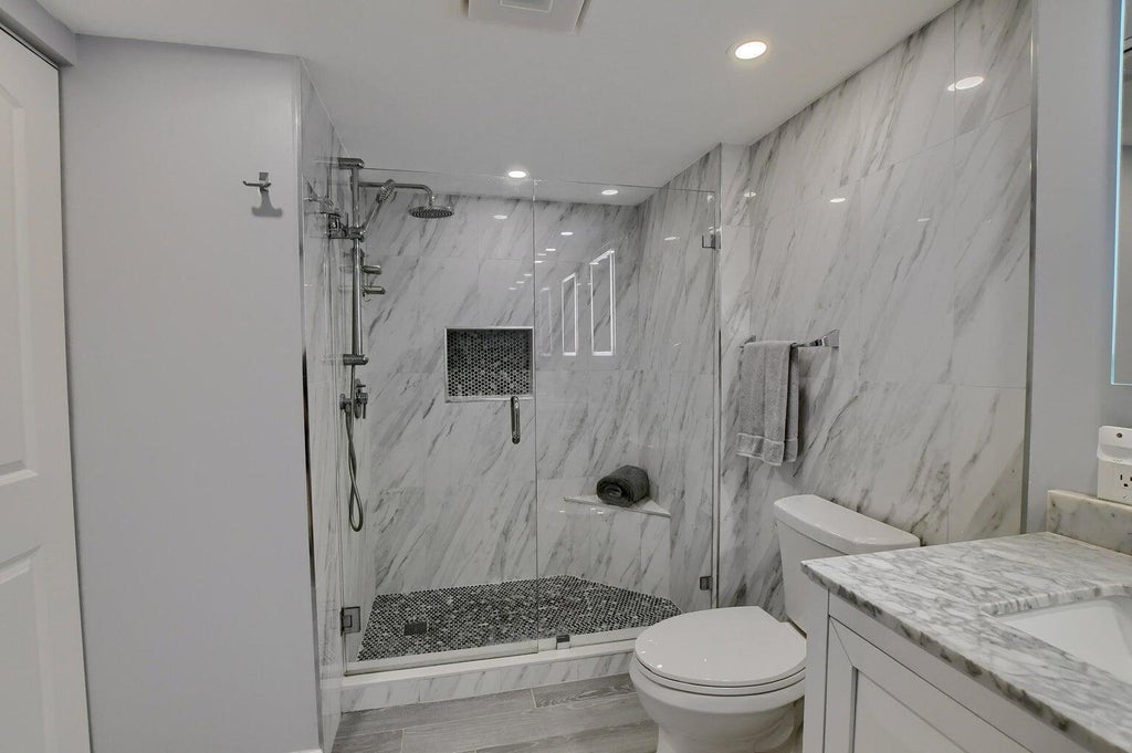 14 Southport Lane #c, Boynton Beach