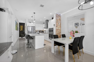 Photo of Listing #RX-11151504