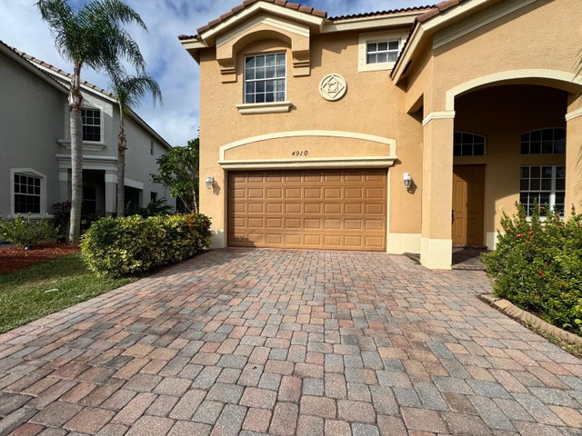 Photo of Listing #RX-11151663