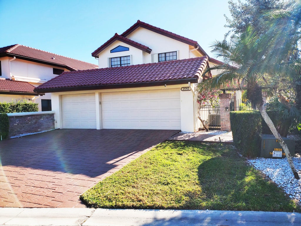 21742 Club Villa Ter, Boca Raton