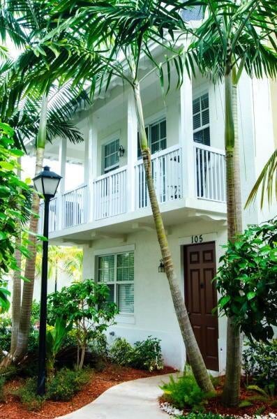 105 E Coda Circle, Delray Beach