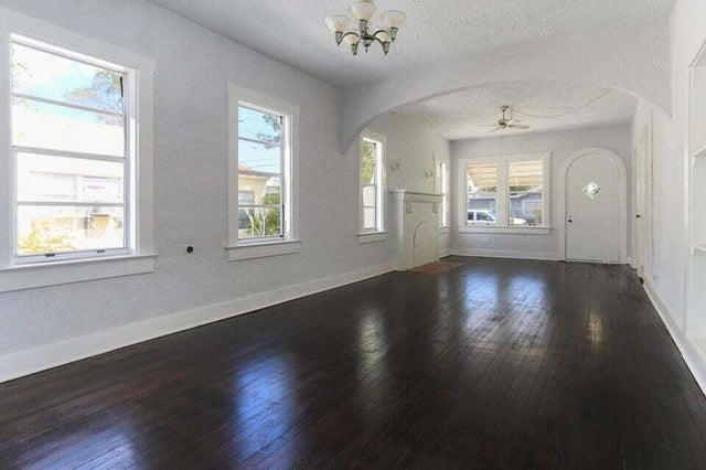 Photo of Listing #RX-11152697