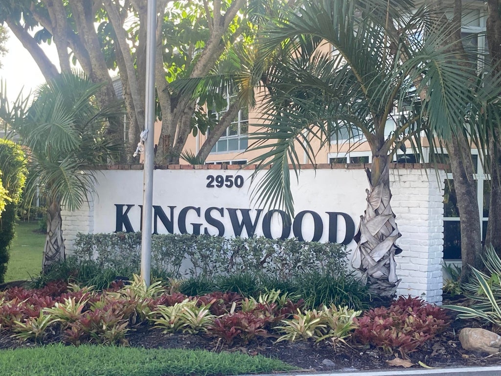 2950 Se Ocean Blvd #34-5, Stuart