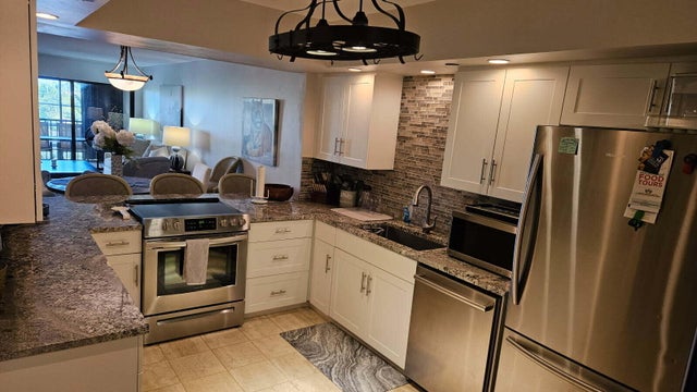 Photo of Listing #RX-11155068