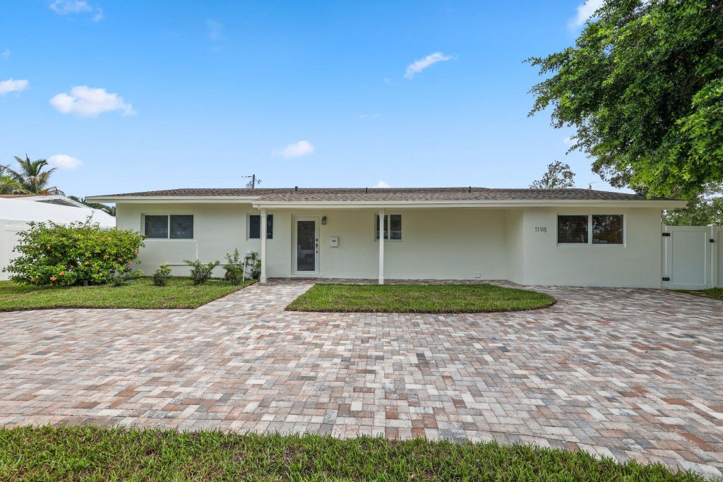 1198 Sw 3rd St, Boca Raton
