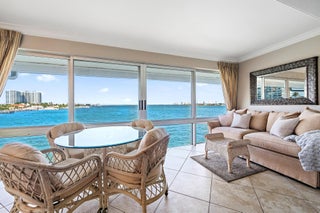 Photo of Listing #RX-11156832