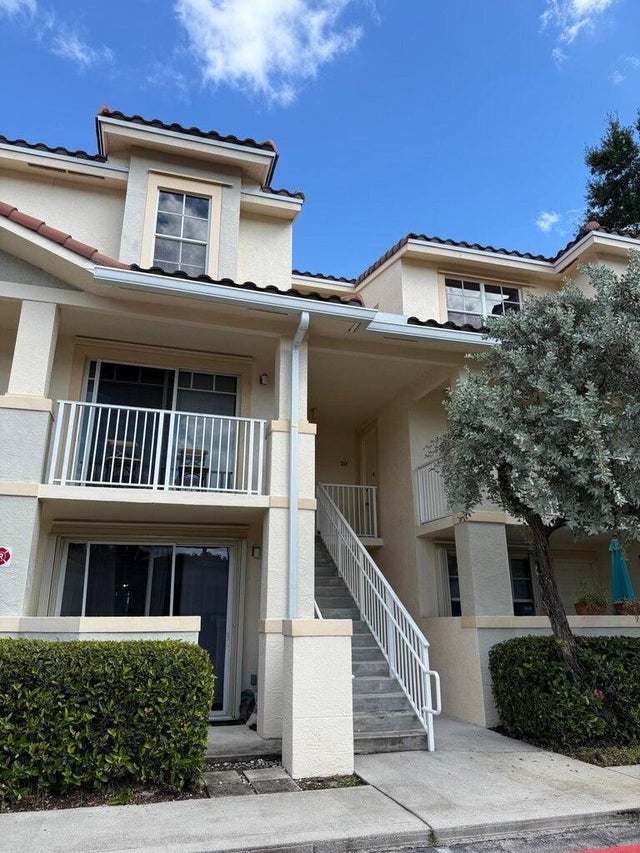 Photo of Listing #RX-11157502