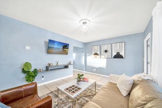 Photo of Listing #RX-11158131