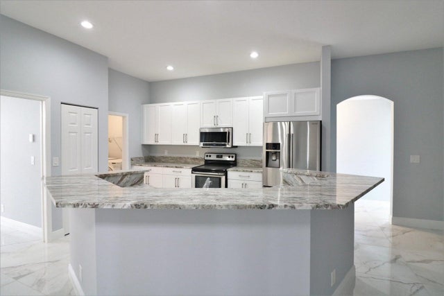 Photo of Listing #RX-11158550